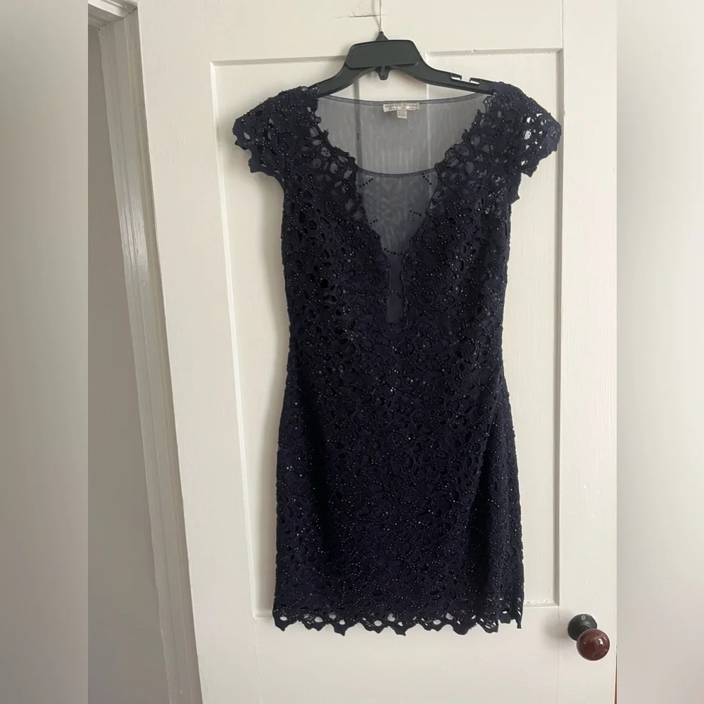 Alberto Makali Beautiful open back mini Sequined cocktail Dress Size 8